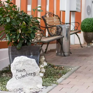 Garni Haus Zum Gutenberg Hotel Hallbergmoos